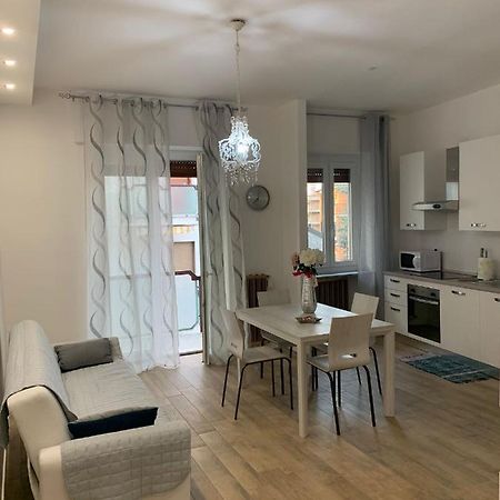 Maison Sophie Arona Extérieur photo