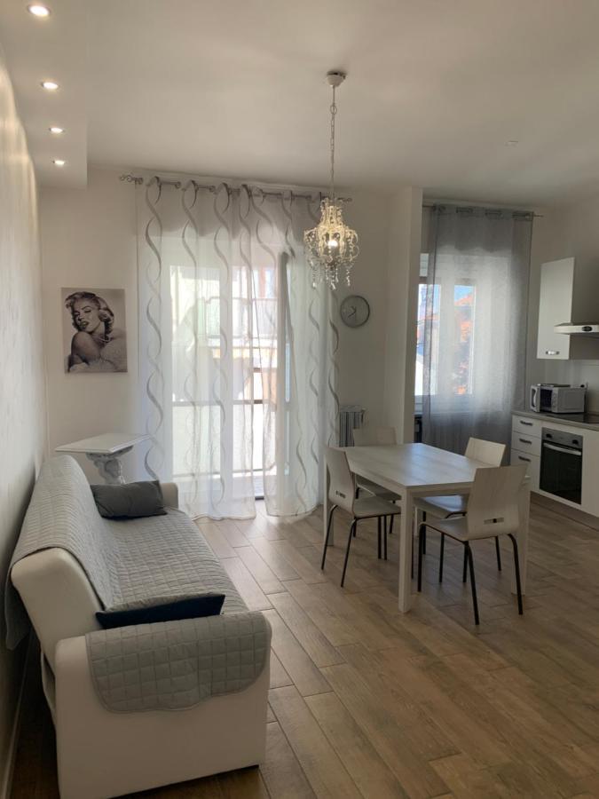Maison Sophie Arona Extérieur photo