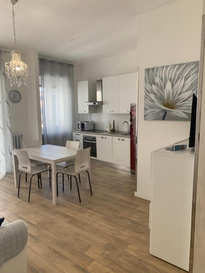 Maison Sophie Arona Extérieur photo